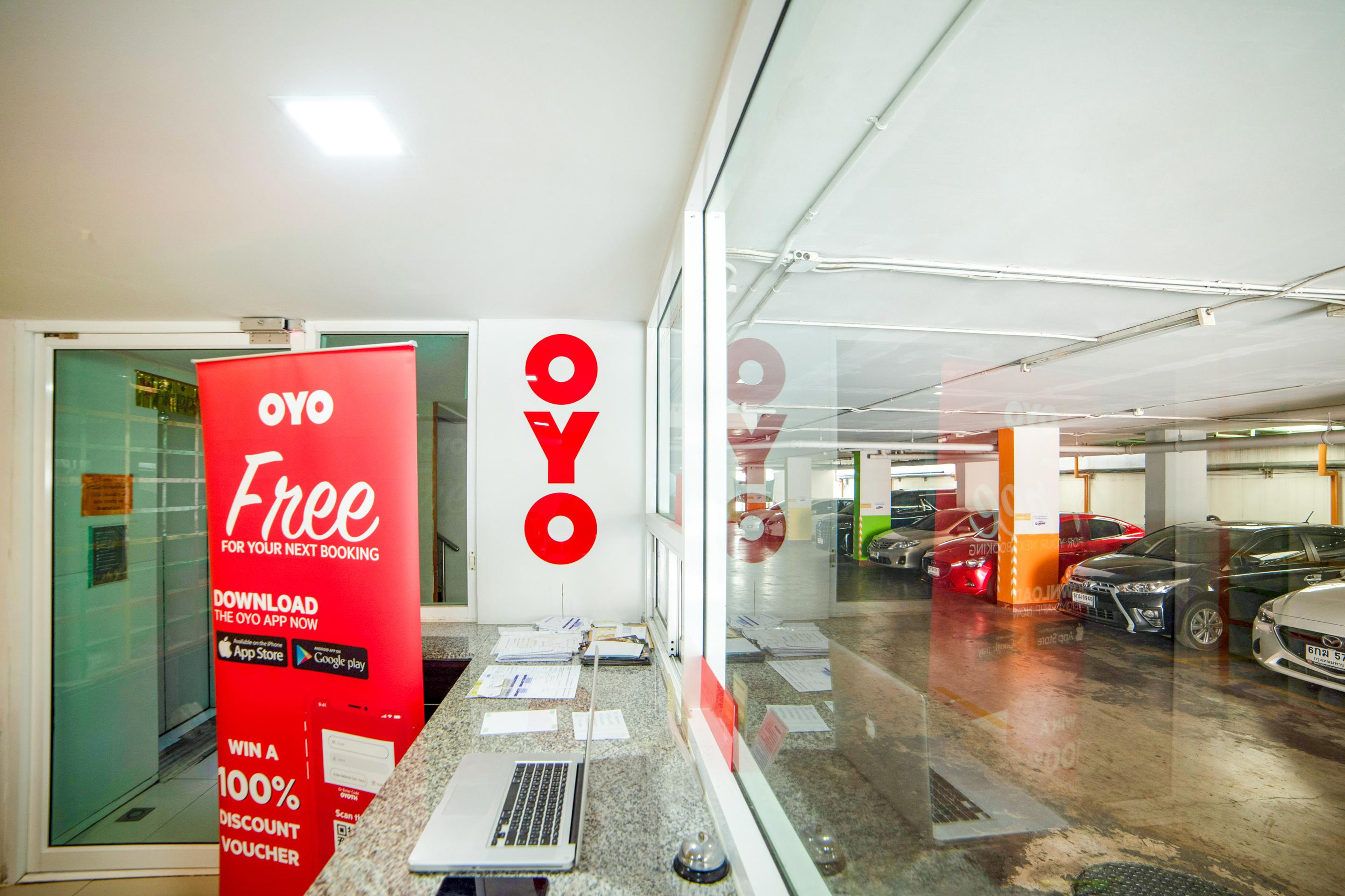 Oyo 460 Int Place Bangkok Exterior foto