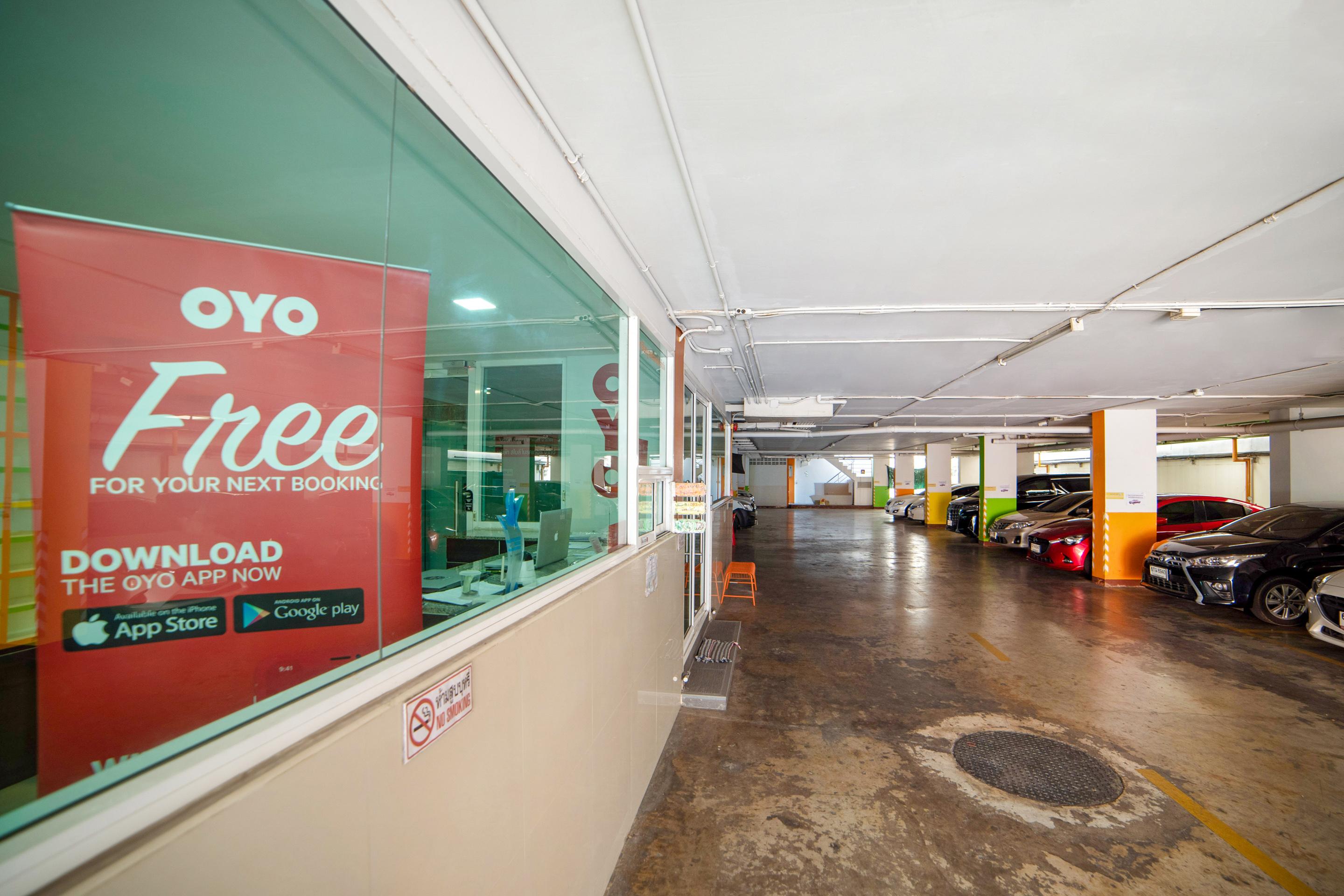 Oyo 460 Int Place Bangkok Exterior foto