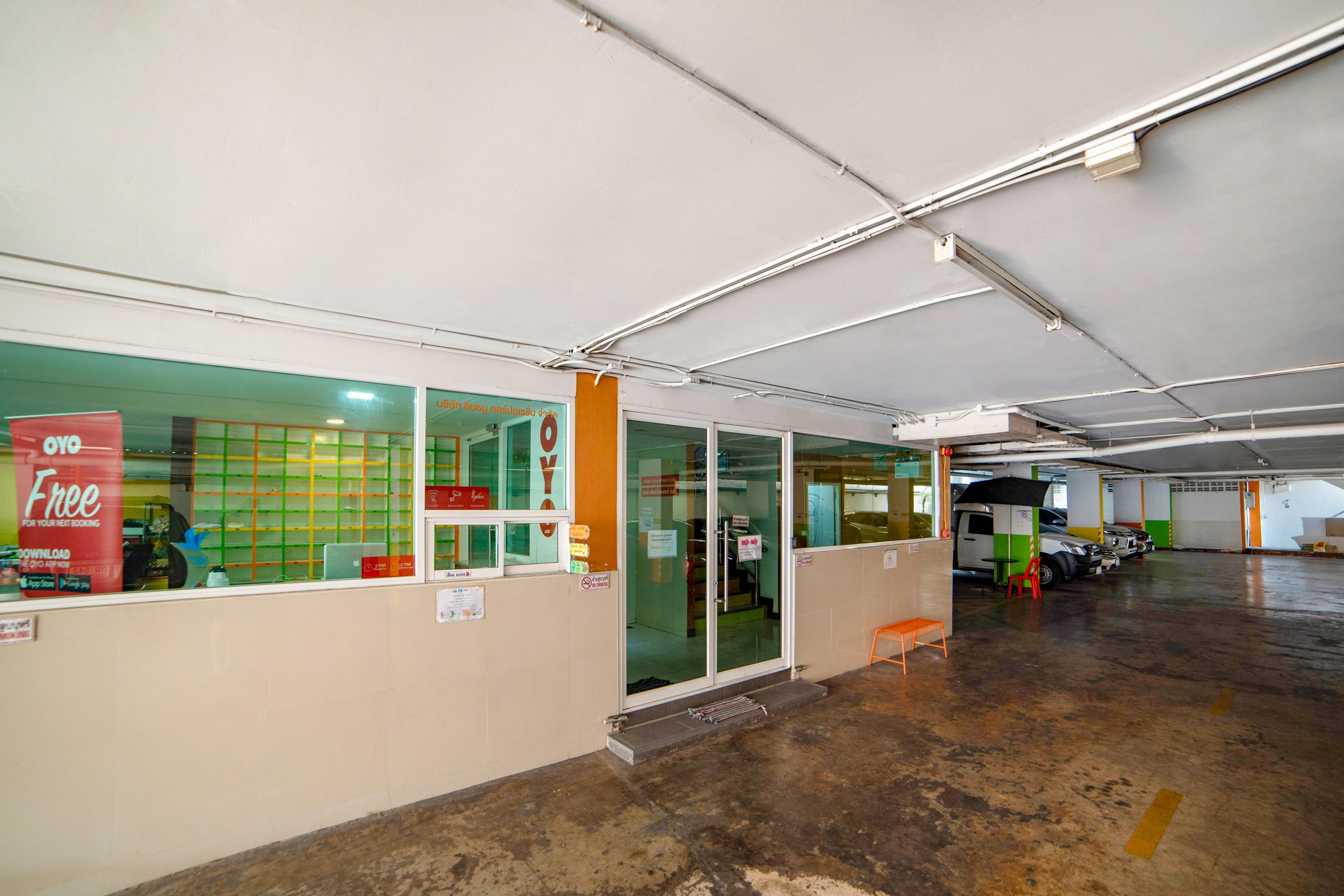 Oyo 460 Int Place Bangkok Exterior foto