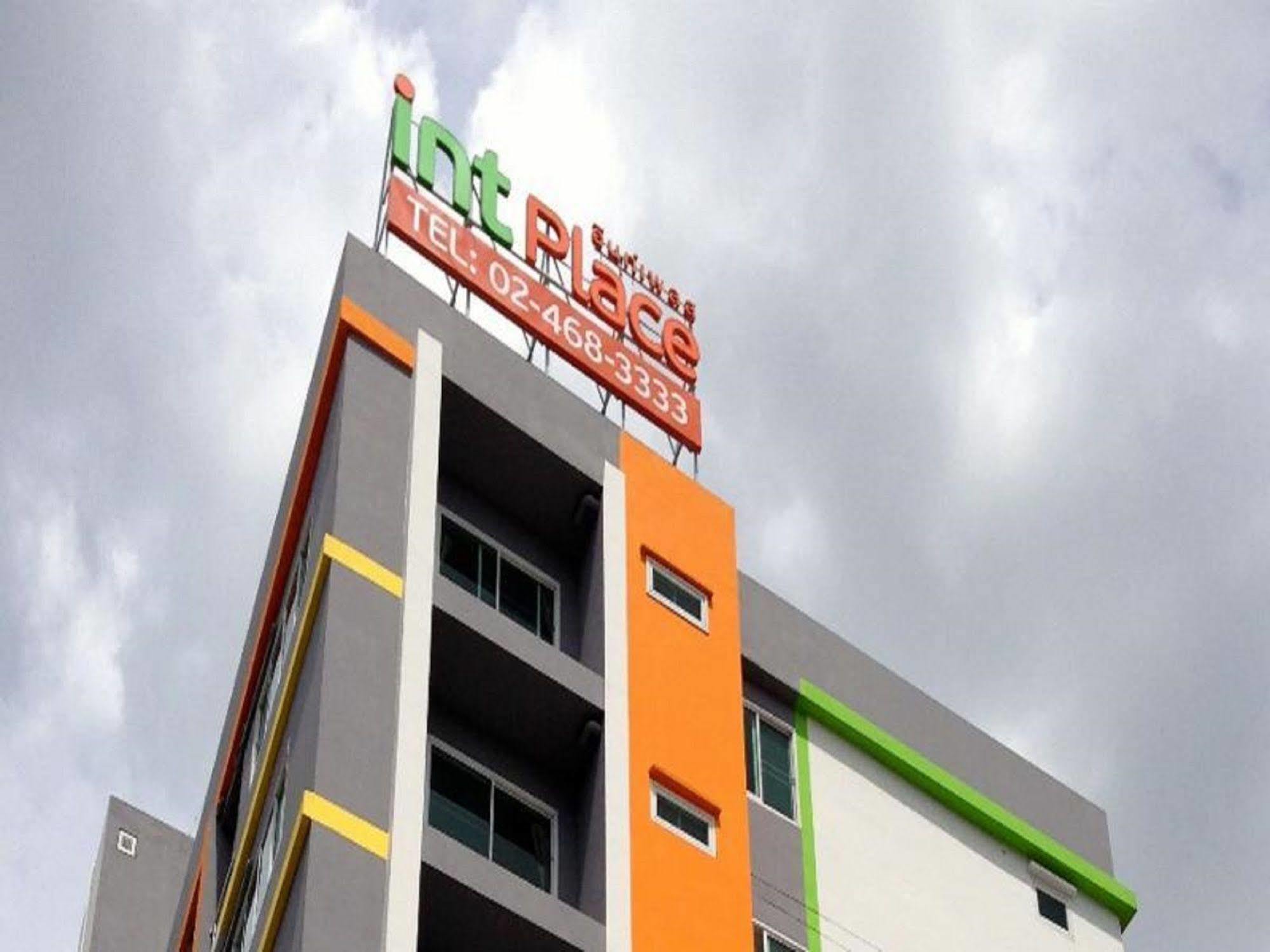 Oyo 460 Int Place Bangkok Exterior foto