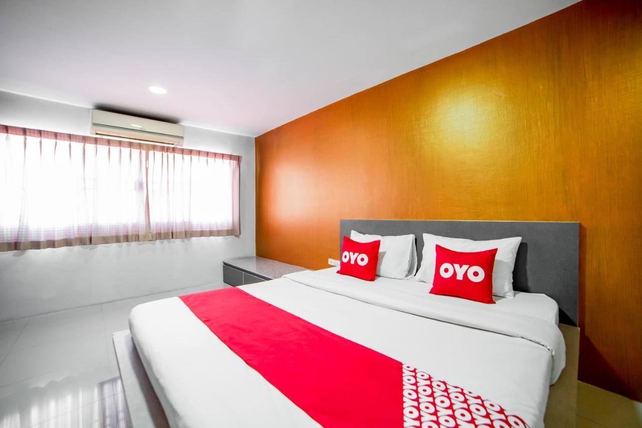 Oyo 460 Int Place Bangkok Exterior foto